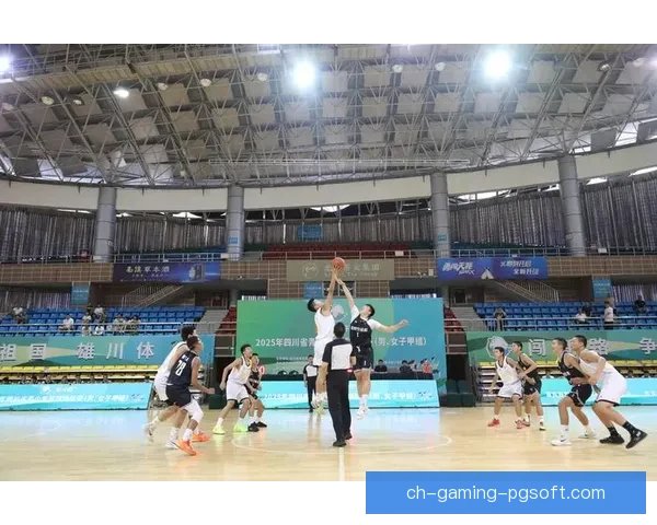 球员代表团在赛后接受采访，谈论比赛感受