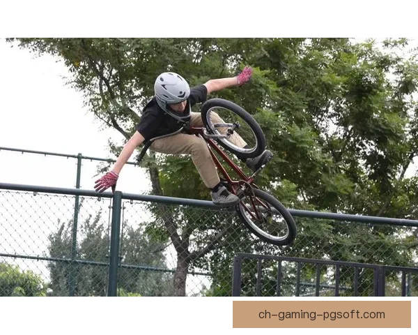 BMX赛事精彩瞬间全记录