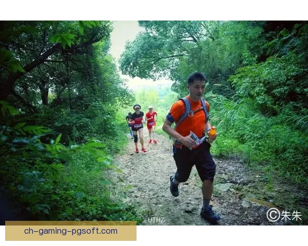 越野跑冠军：挑战极限，征服自我