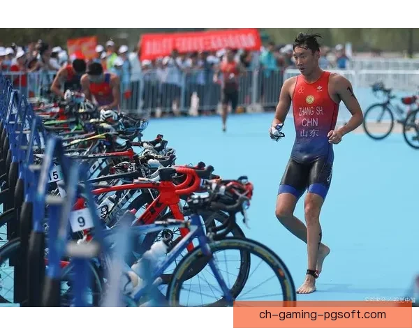 铁人三项世界纪录：无人能破的极限挑战